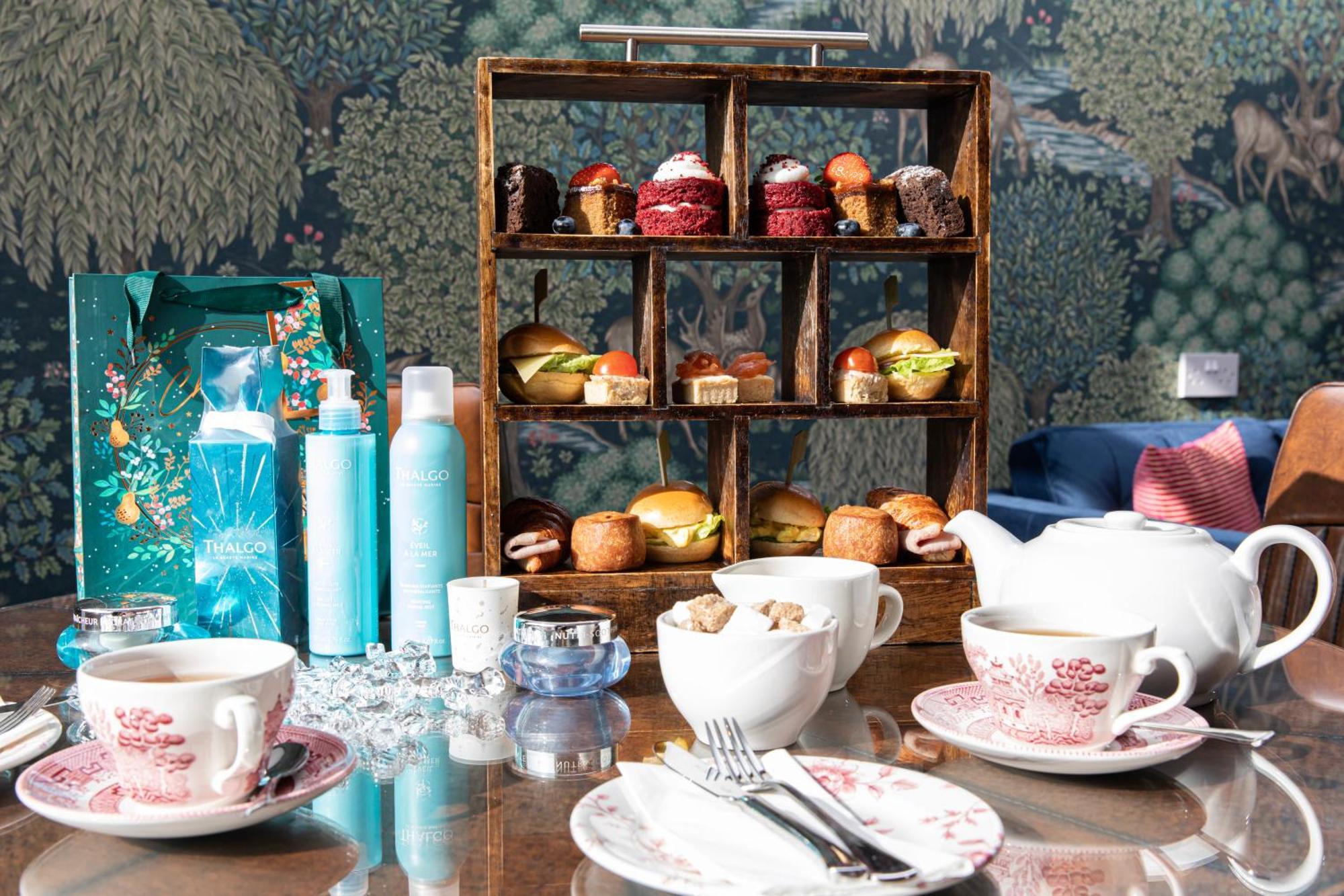 Scotland'S Spa Hotel ピトロクリー エクステリア 写真