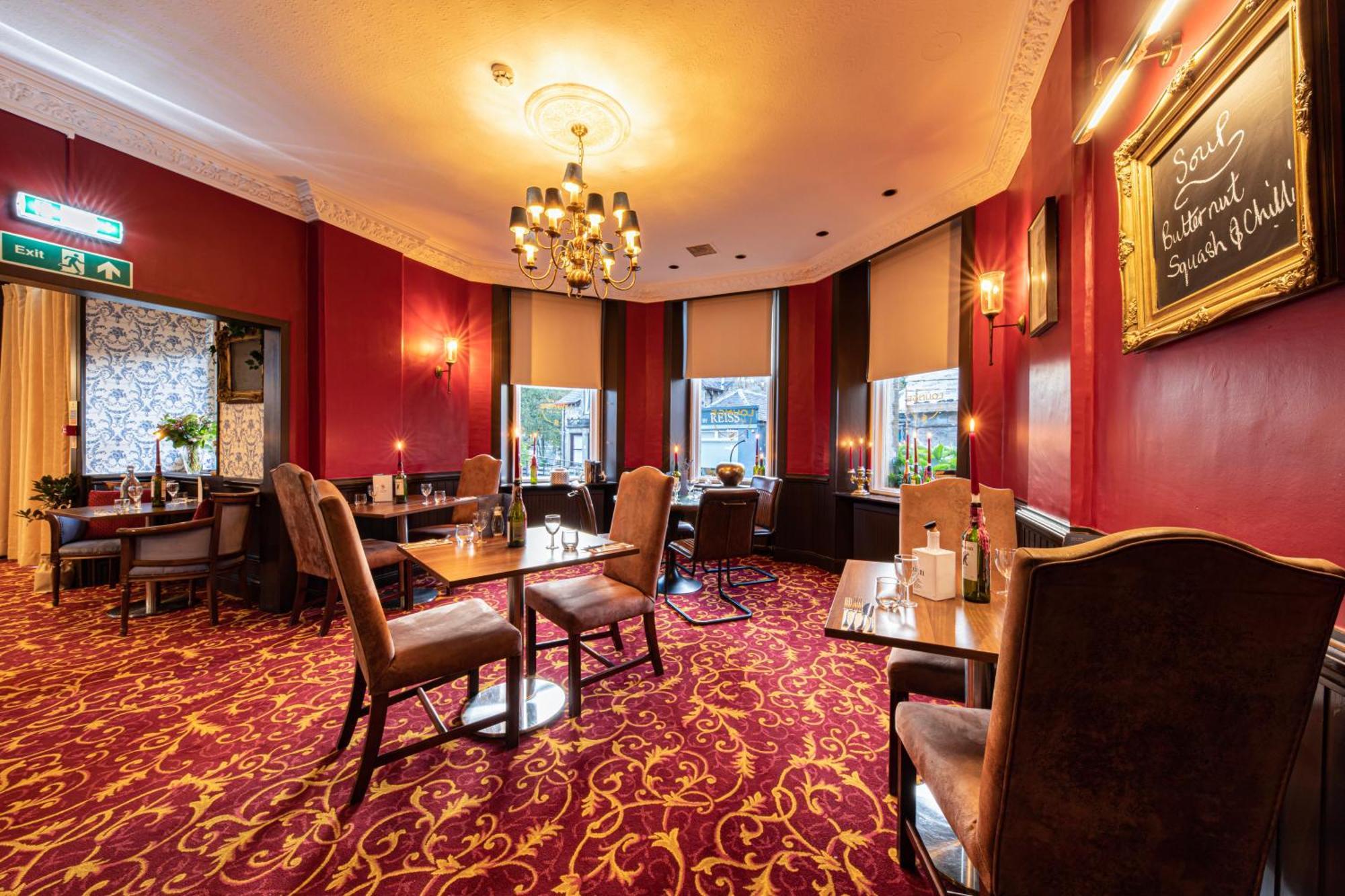 Scotland'S Spa Hotel ピトロクリー エクステリア 写真