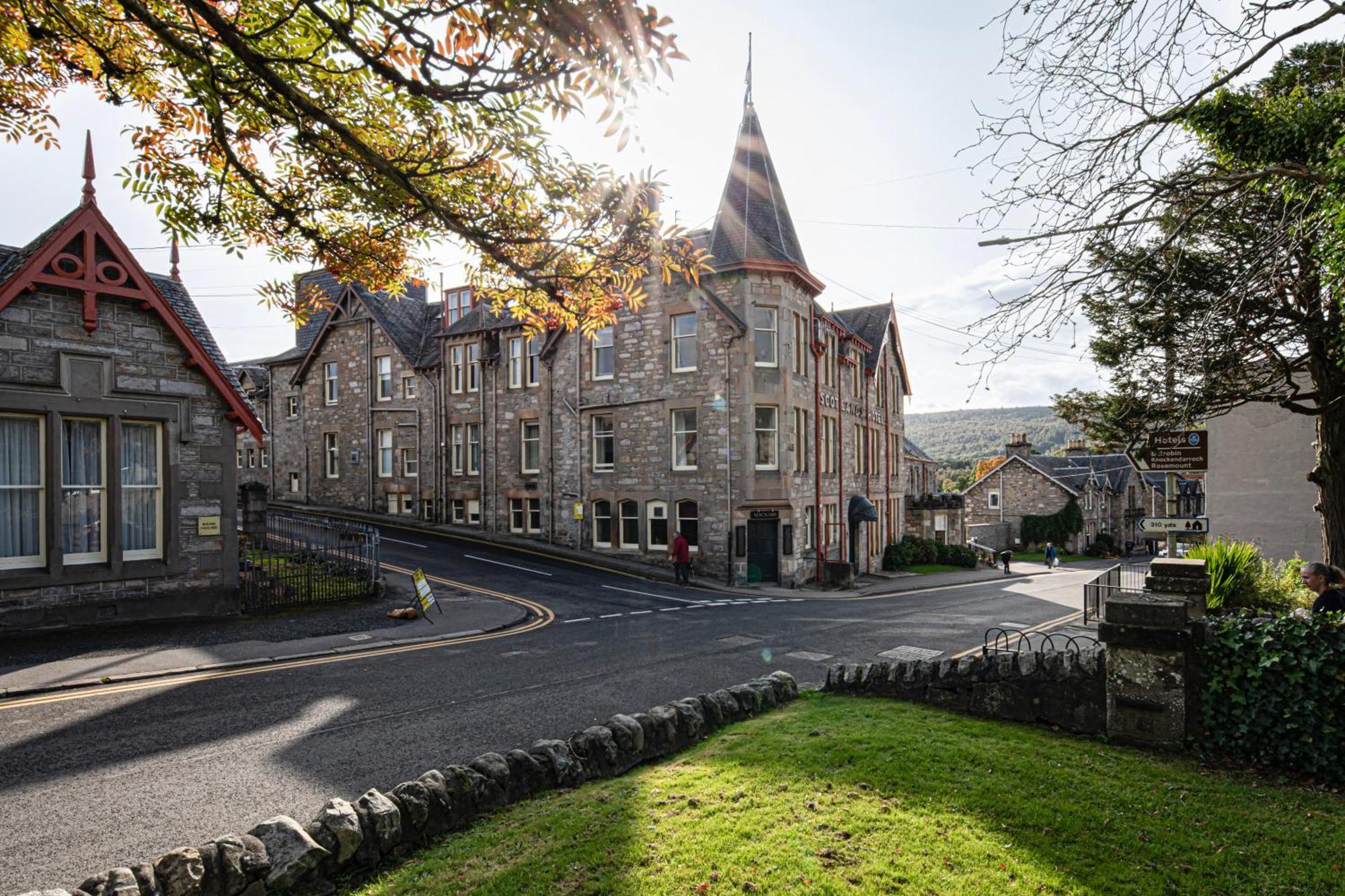Scotland'S Spa Hotel ピトロクリー エクステリア 写真